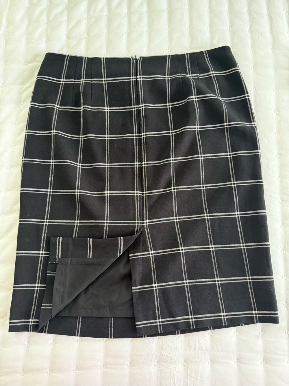 Ann Taylor Factory Black Windowpane Plaid Pencil Skirt Size 10 - Like New